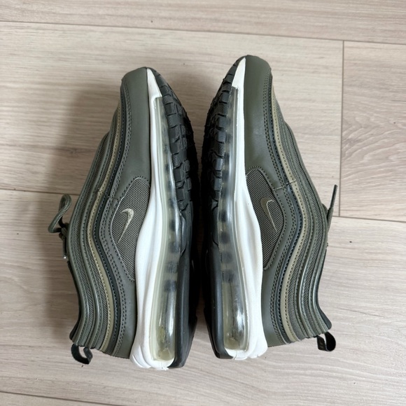 Nike Air Max 97 Olive Green Women's sneakers (Style: 921733-200) Size 7 EUC - Picture 7 of 8